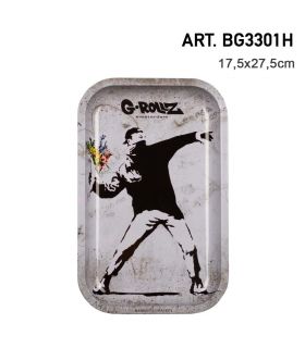 Μεταλλικός δίσκοςBanksy's 'Flower Thrower Alt' μεσαίος 17.5 x 27.5 εκ.